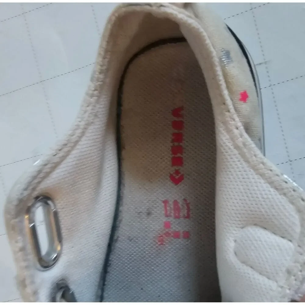 Converse All Star Toddler Sneakers – Size 6 Infant– Pink Star Print